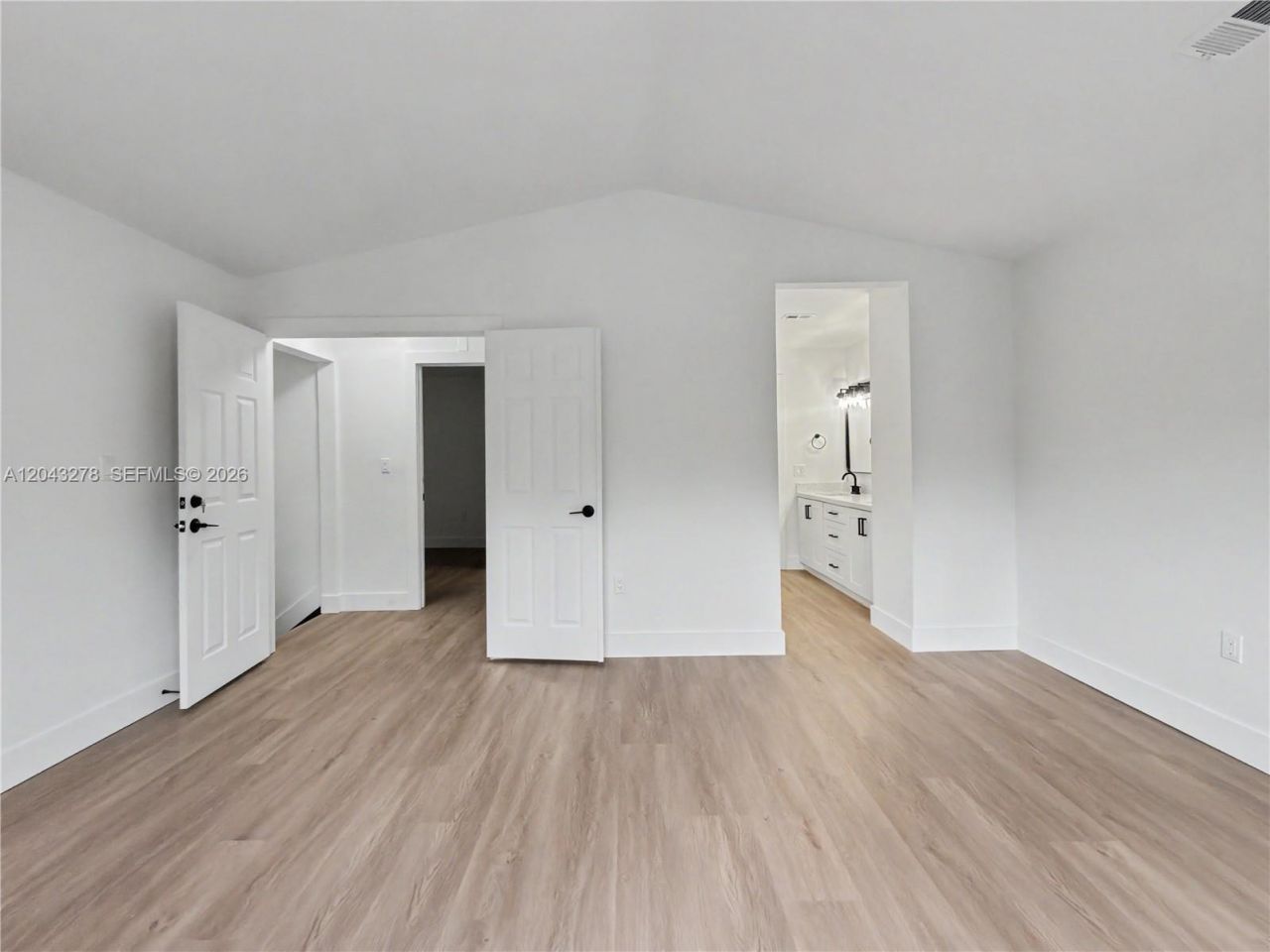 Please Call For Address, Miami, FL 33173 Photo