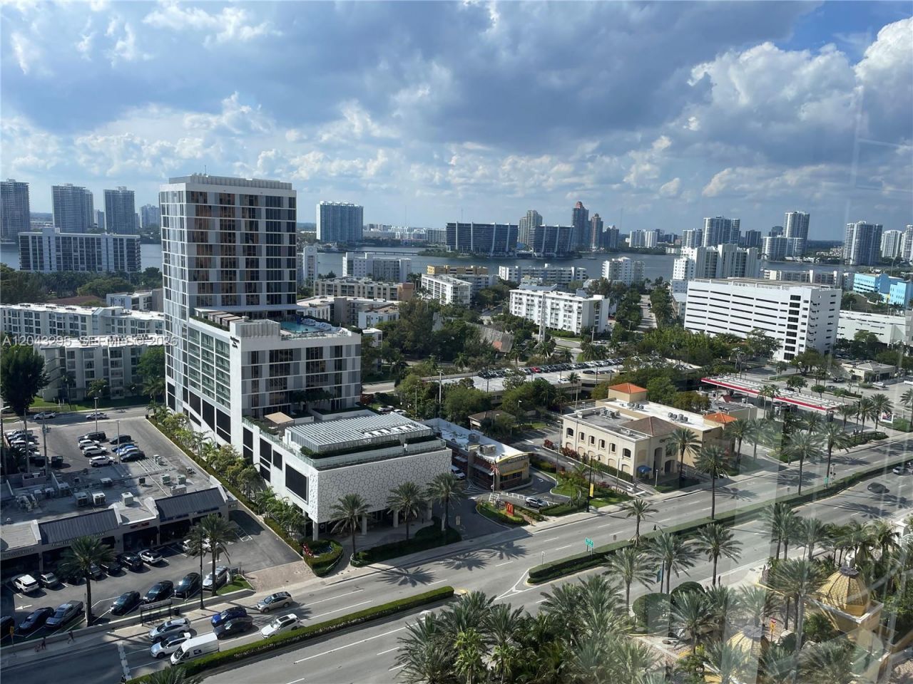 17555 Collins Ave , Unit 1906, Sunny Isles Beach, FL 33160 Photo