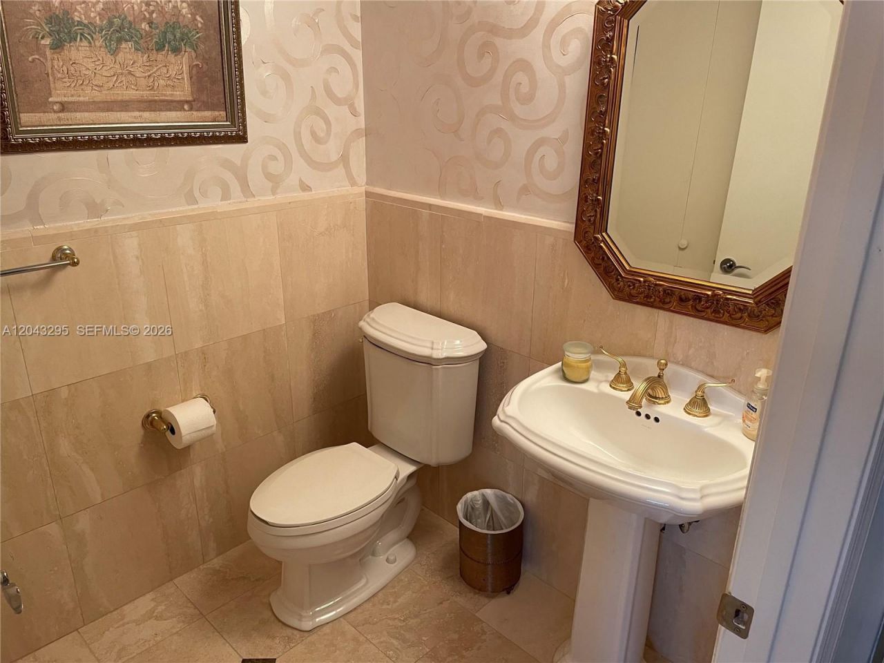 17555 Collins Ave , Unit 1906, Sunny Isles Beach, FL 33160 Photo