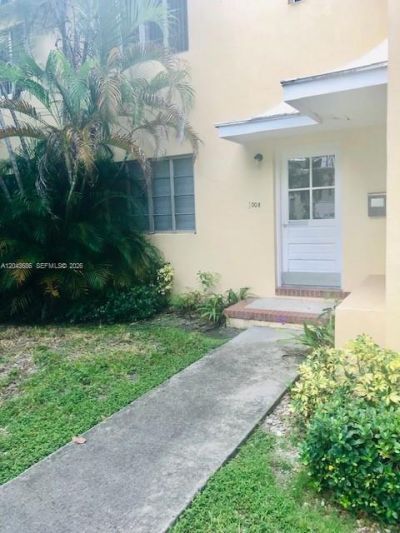1008 E Ponce De Leon Blvd , Unit 3, Coral Gables, FL 33134 Photo