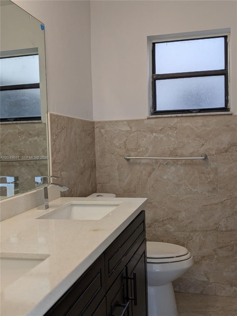 7502 NW 33rd St, Lauderhill, FL 33319 Photo