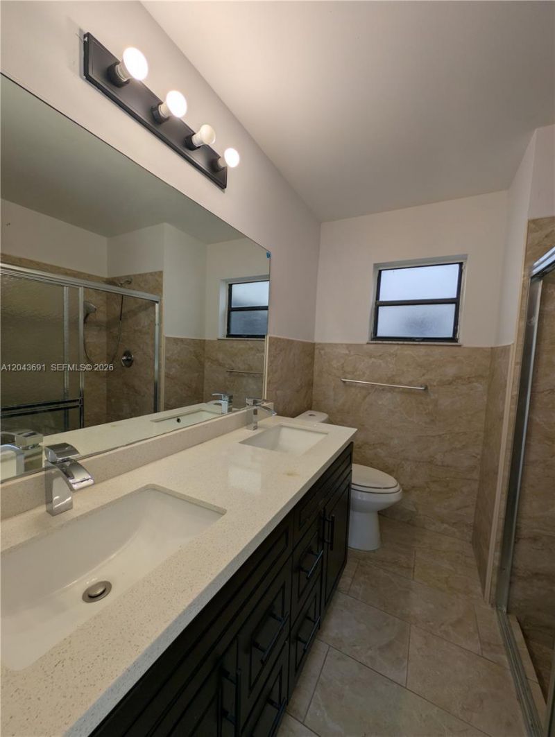 7502 NW 33rd St, Lauderhill, FL 33319 Photo