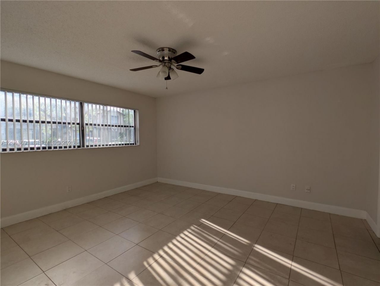 7502 NW 33rd St, Lauderhill, FL 33319 Photo
