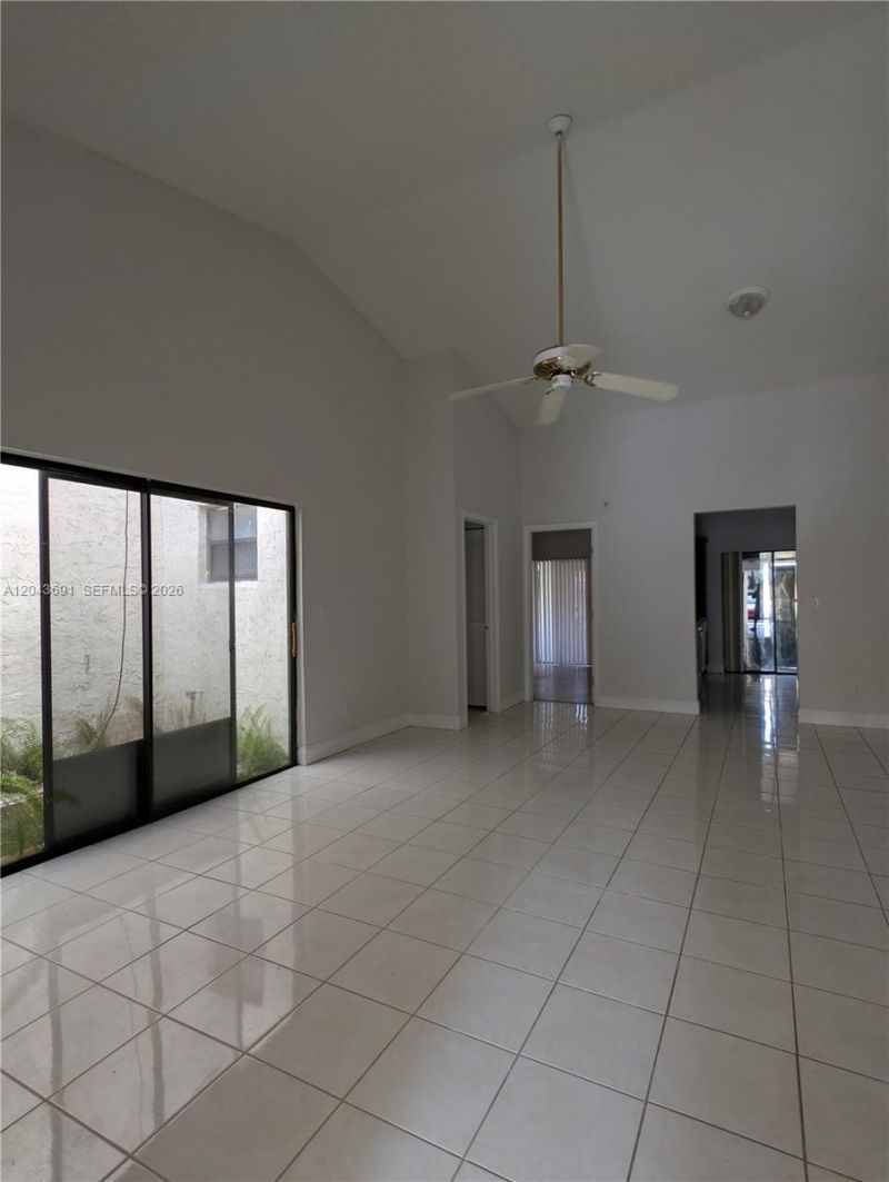 7502 NW 33rd St, Lauderhill, FL 33319 Photo