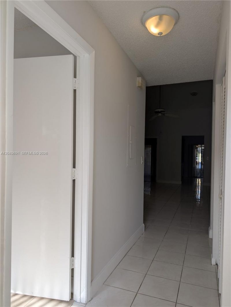 7502 NW 33rd St, Lauderhill, FL 33319 Photo