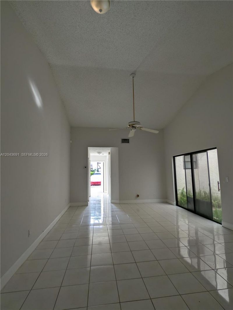 7502 NW 33rd St, Lauderhill, FL 33319 Photo