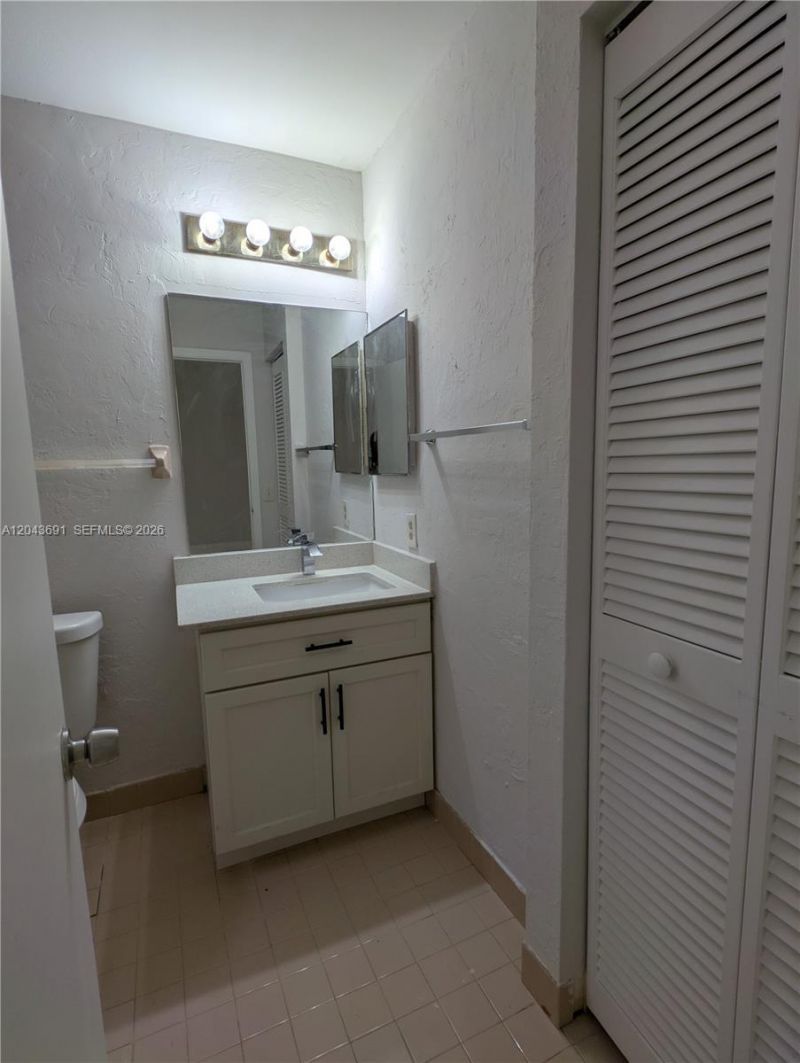 7502 NW 33rd St, Lauderhill, FL 33319 Photo
