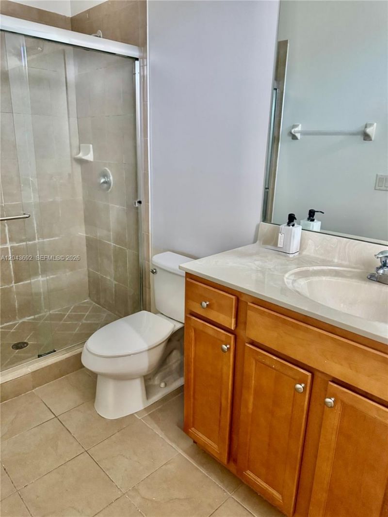 8805 W 35th Ave, Hialeah, FL 33018 Photo