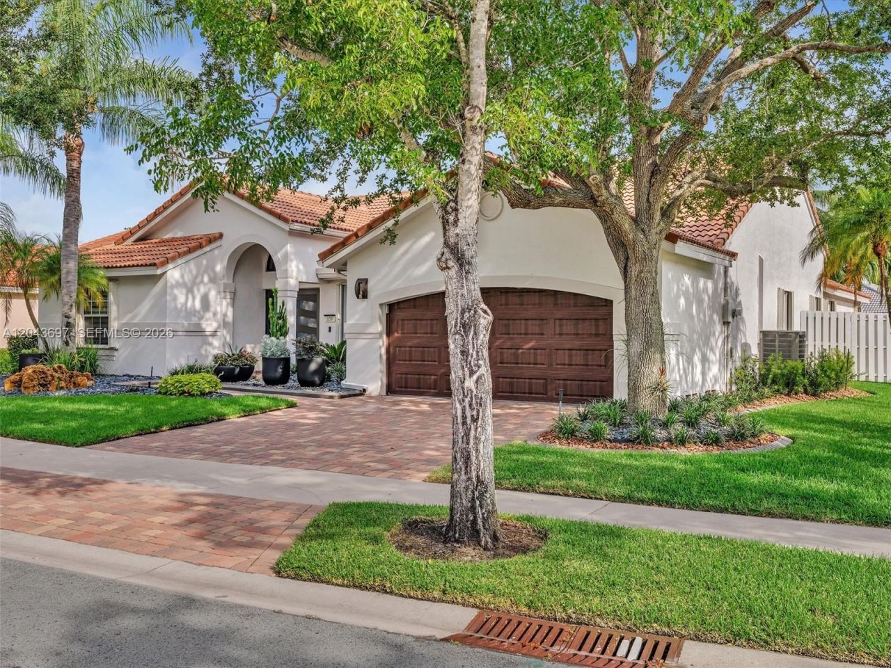 639 Verona Pl, Weston, FL 33326 Photo