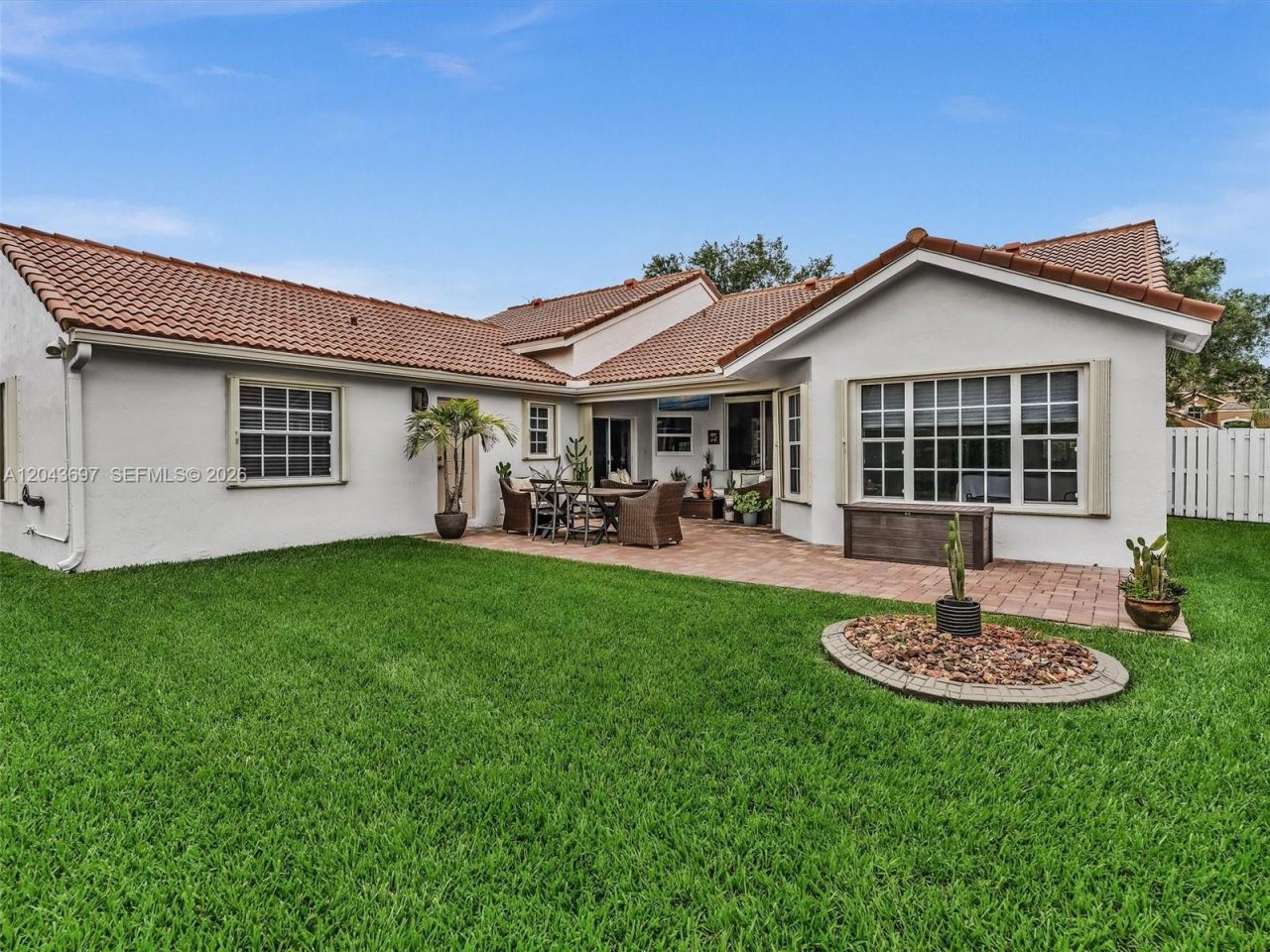 639 Verona Pl, Weston, FL 33326 Photo