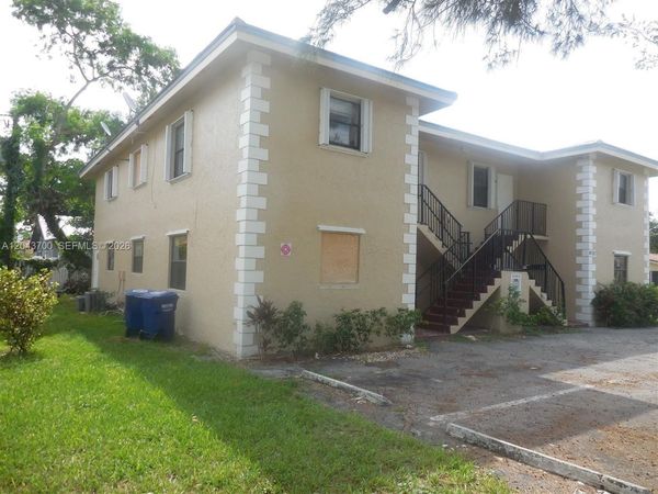 4101 Riverside Dr , Unit 4, Coral Springs, FL 33065