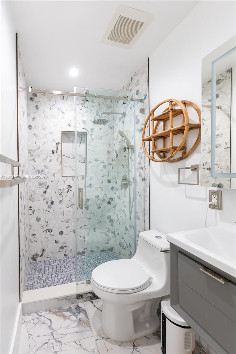 4538 SW 1st St , Unit 2, Miami, FL 33134 Photo