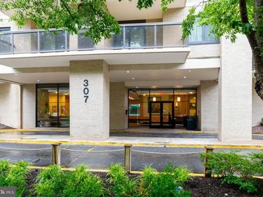 307 YOAKUM PARKWAY , Unit 512, ALEXANDRIA, VA 22304