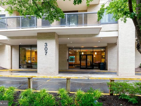 307 YOAKUM PARKWAY, Unit 512, ALEXANDRIA, VA 22304