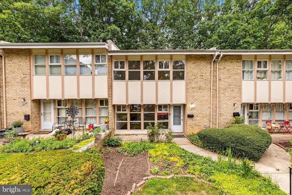 4471 Forest Glen Court, Annandale, VA 22003 Main Photo