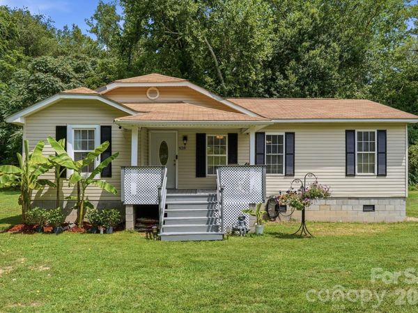 928 Oval Street , Kannapolis, NC 28081