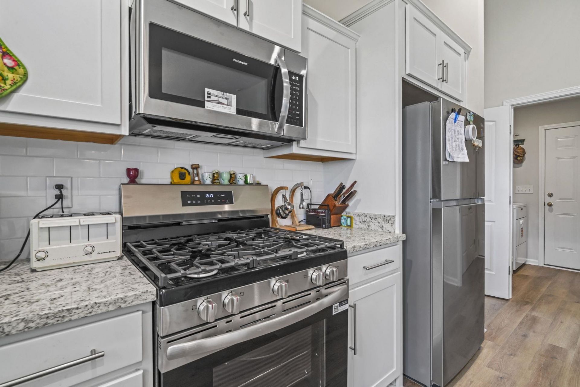 602 Lightwood Dr. Photo 17