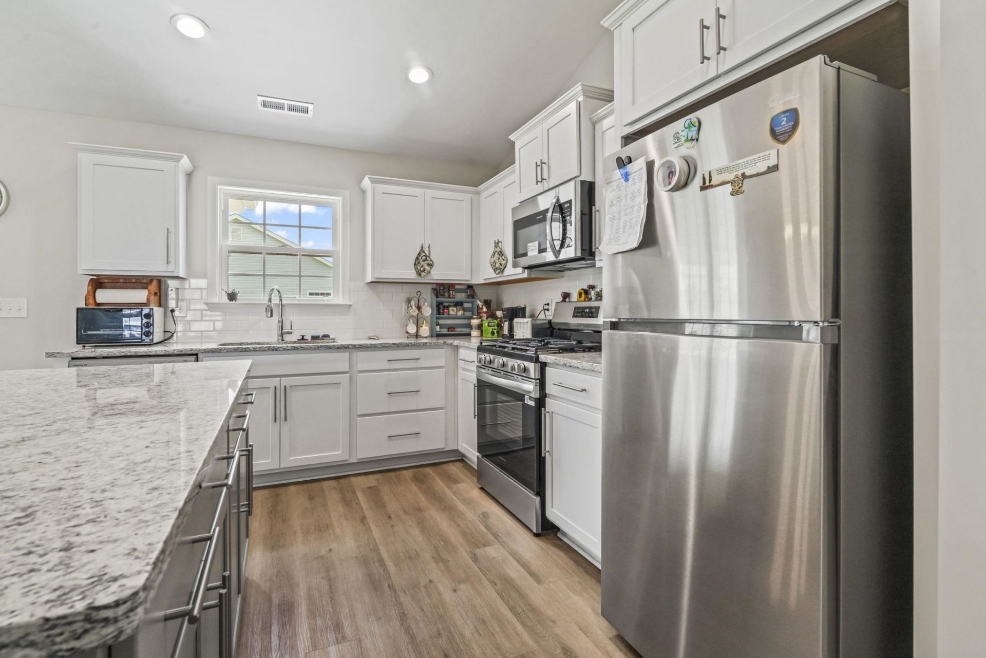 602 Lightwood Dr. Photo 19