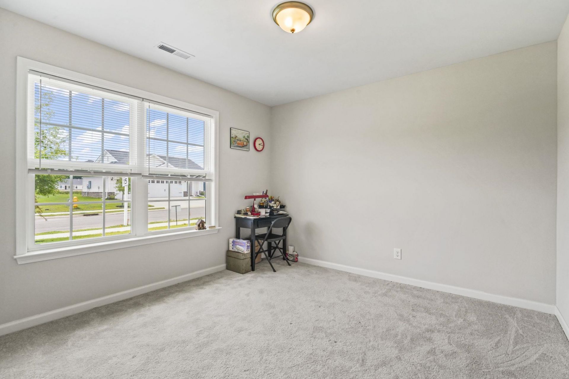602 Lightwood Dr. Photo 29