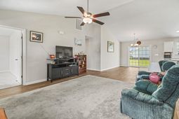 602 Lightwood Dr. photo 4
