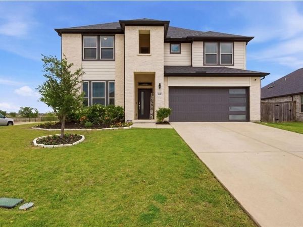 418 Ardsley Lane, Forney, TX 75126