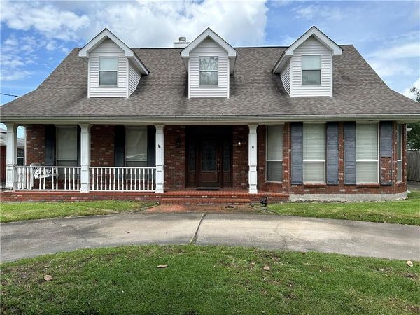 4613 CHASTANT Street, Metairie, LA 70006