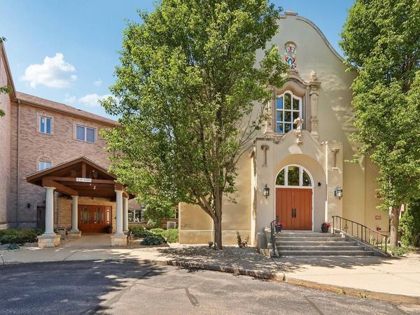 N51W34861 Wisconsin AVENUE, Unit 3112, Okauchee, WI 53069