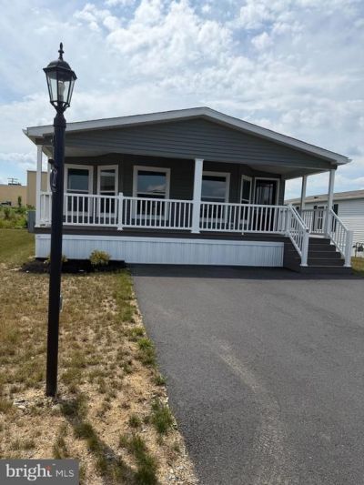 20 EVERGREEN ALY , PALMYRA, PA 17078