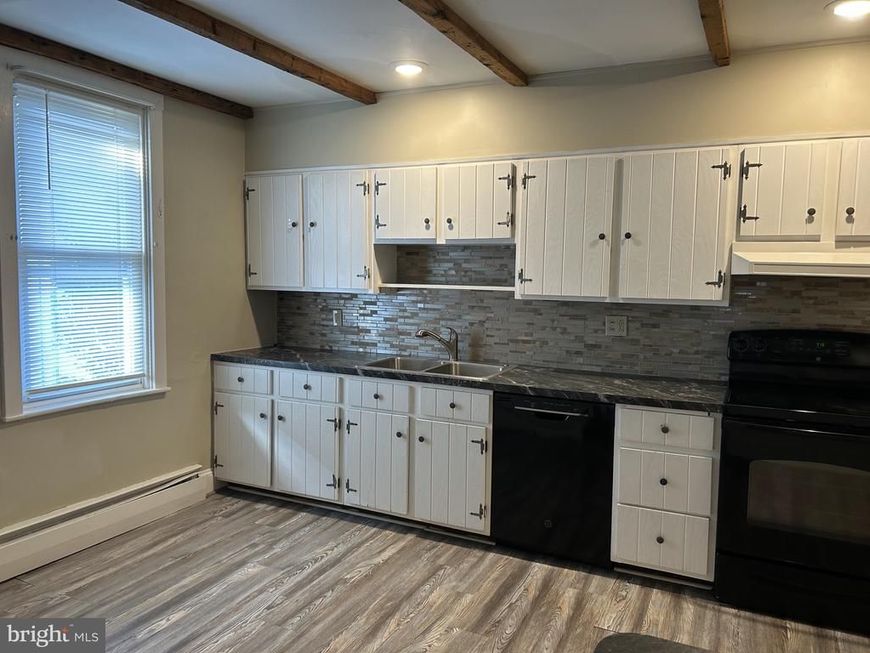 160 S Main Street , Unit B, Manheim, PA 17545 Main Photo