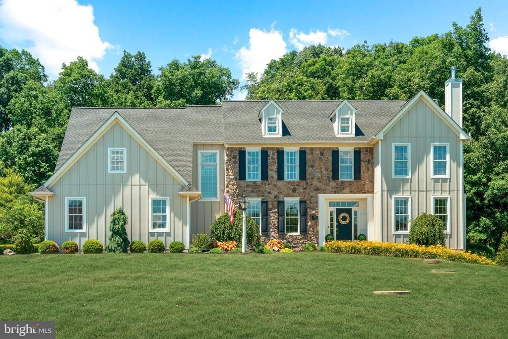 1102 BRIAR WAY , PERKASIE, PA 18944
