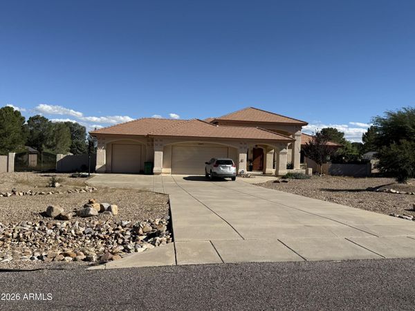 4647 S SHOSHONI Avenue, Sierra Vista, AZ 85650