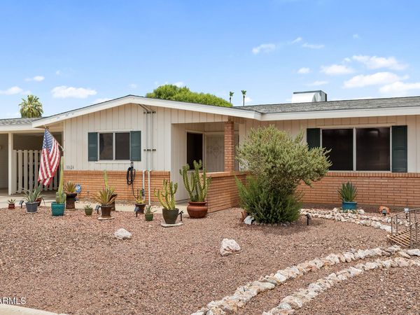 10624 W CLAIR Drive, Sun City, AZ 85351