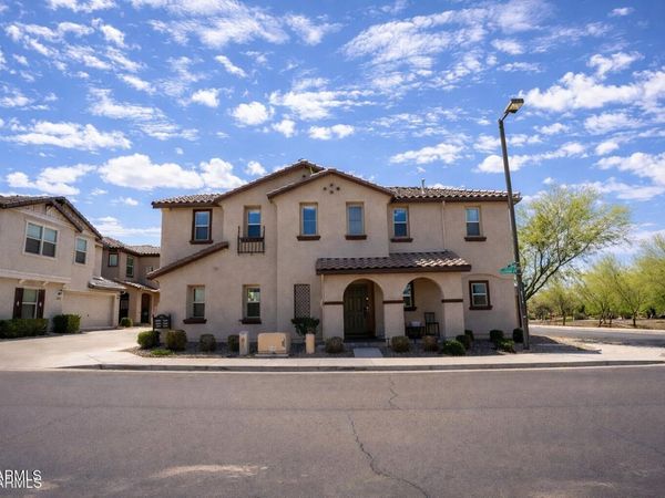 16425 W LATHAM Street, Unit 1, Goodyear, AZ 85338