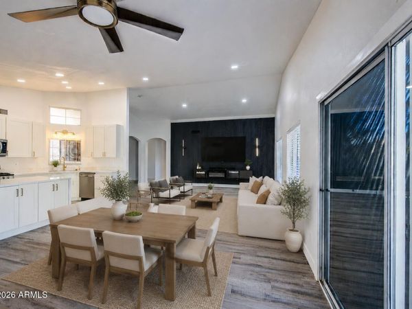 14672 W WHITTON Avenue, Goodyear, AZ 85395