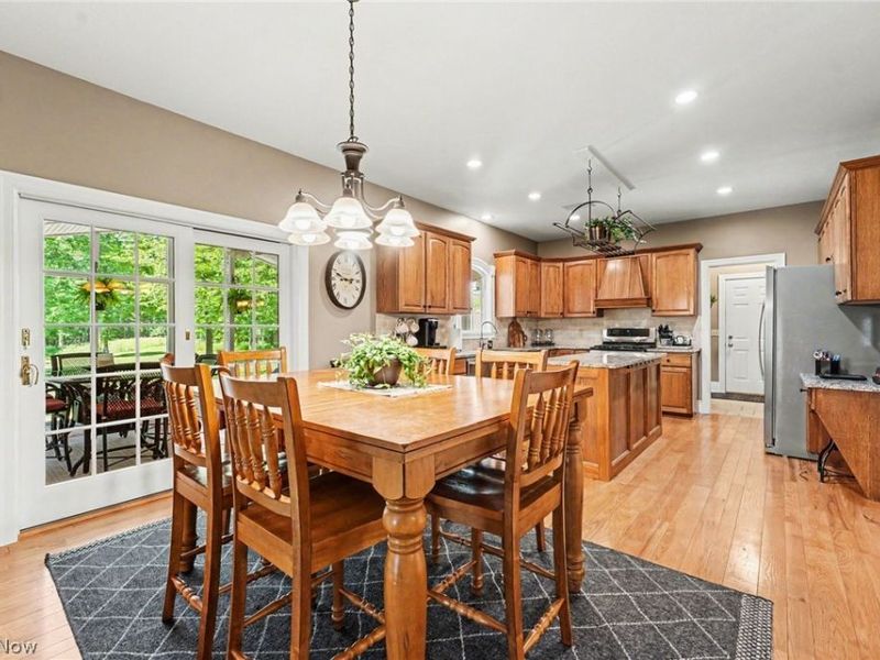 861 E Beech Street, Jefferson, OH 44047 Photo 7