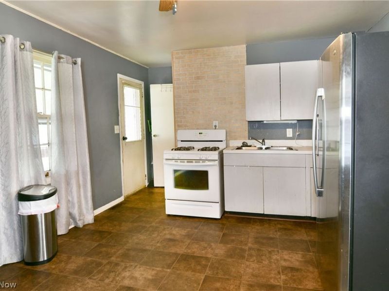 1833 Cleveland Street, Salem, OH 44460 Photo 21