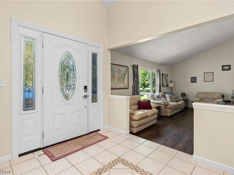 820 Lincoln Street, Amherst, OH 44001 Photo 3