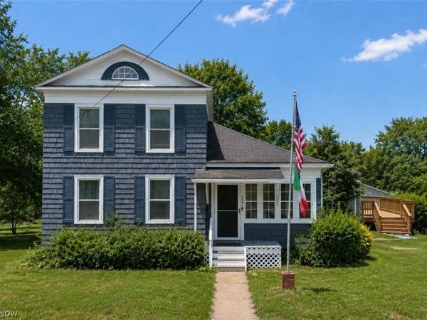 258 W Main Street , Madison, OH 44057