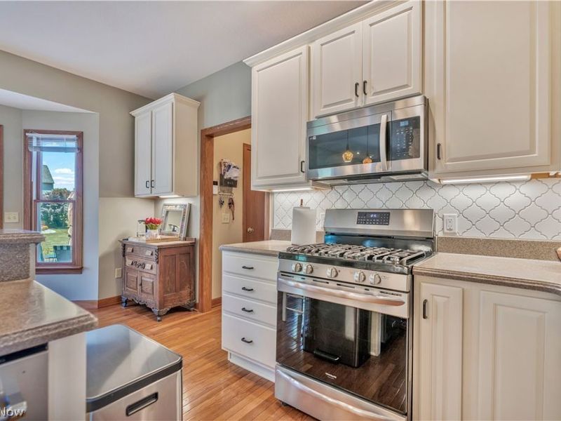 2931 Blue Ash Avenue NW, Canton, OH 44708 Photo 5