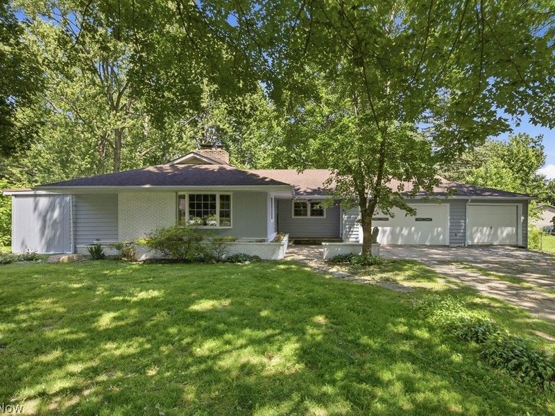 3249 Imrek Drive, Akron, OH 44312 Photo 1