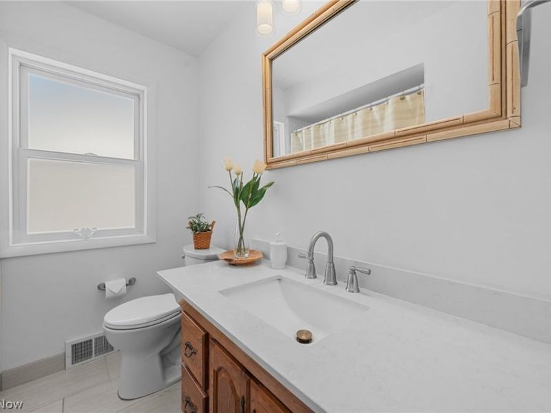 1759 Chelmsford Road, Mayfield Heights, OH 44124 Photo 21