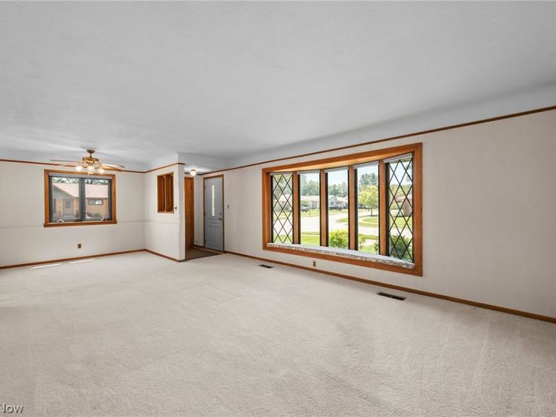 1759 Chelmsford Road, Mayfield Heights, OH 44124 Photo 3