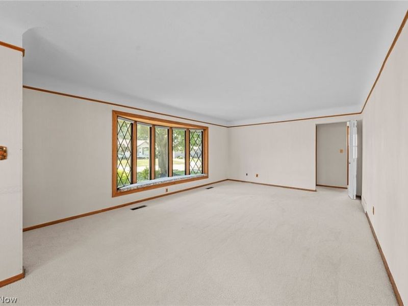1759 Chelmsford Road, Mayfield Heights, OH 44124 Photo 5