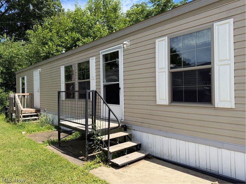 2606 Lincoln Way W, Unit 31, Massillon, OH 44647 Photo 2