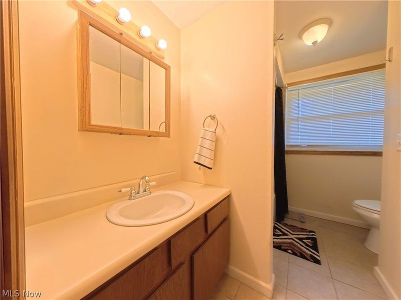 5216 Oakvale Street SW, Canton, OH 44706 Photo 7