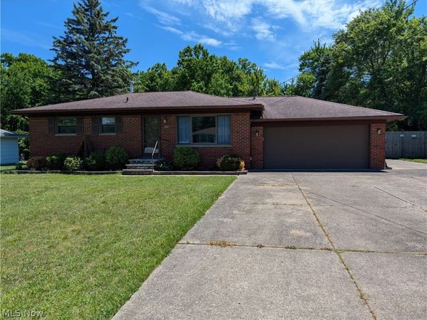 3960 Marie Drive , Brunswick, OH 44212