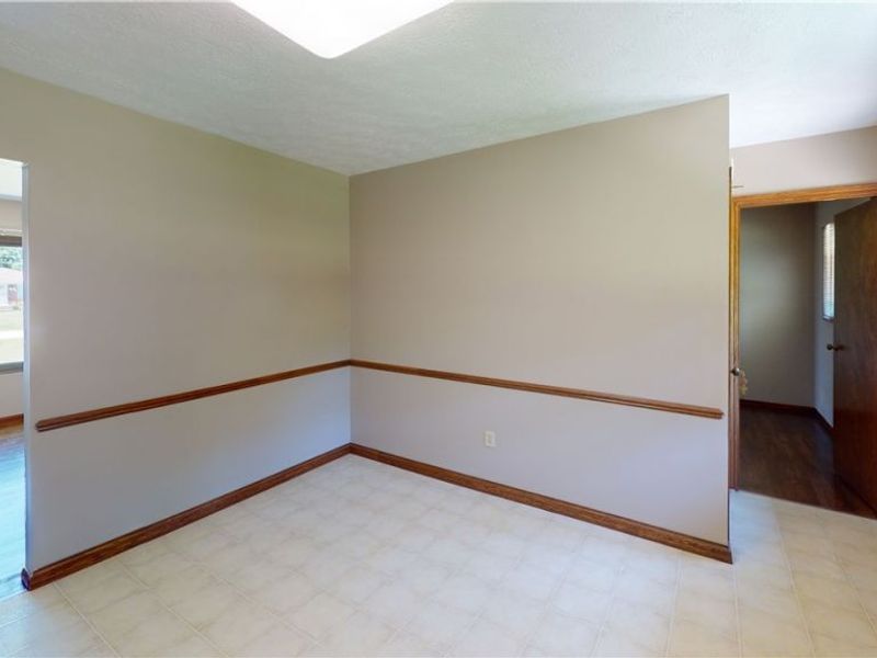 3960 Marie Drive, Brunswick, OH 44212 Photo 8