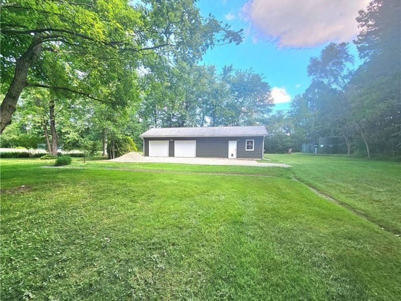 3599 Hoagland Blackstub Road, Cortland, OH 44410 Photo 10