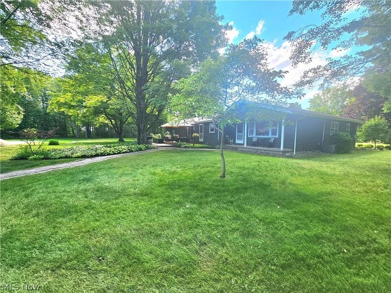 3599 Hoagland Blackstub Road, Cortland, OH 44410 Photo 12