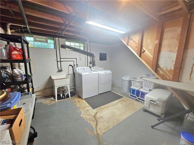 3599 Hoagland Blackstub Road, Cortland, OH 44410 Photo 48